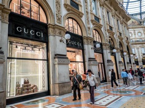 affitto gucci galleria milano|Boom di incassi in Galleria a Milano: ecco quanto pagano d’affitto .